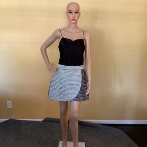 Alice and Olivia Skirt NWT Black White Mini Size 8
